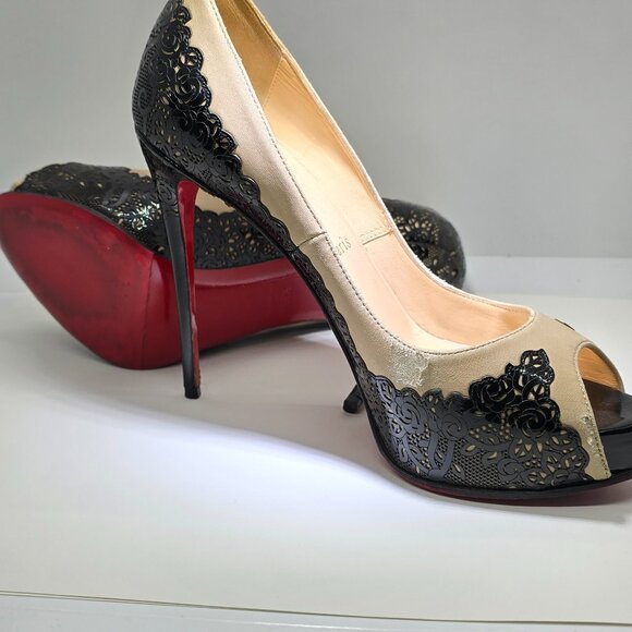 Christian Louboutin Two Tone Laser Cut Lace Patent And Leather Veramucha Peep To - Picture 11 of 11